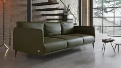 Doimo Salotti Divano Stuart : prezzo su richiesta. Lunghezza: 2,5 m.- Divani