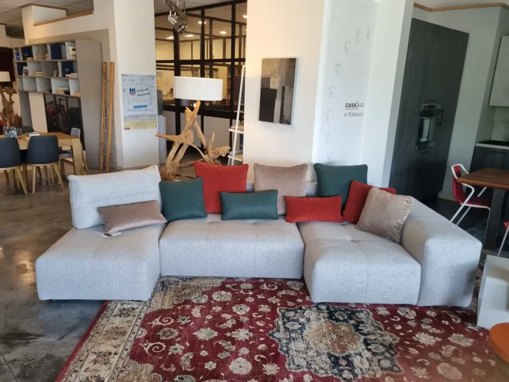 Outlet Divano Taos di in stile moderno a prezzo Outlet Divani