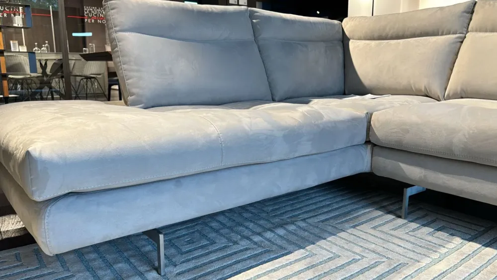 Best Divano Toby wing di in stile design a prezzo Outlet Divani