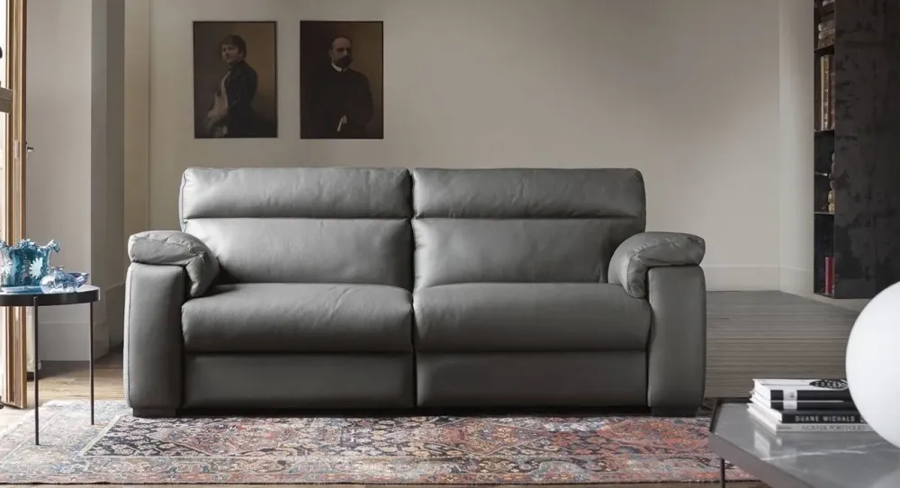 Doimo Salotti Divano William pelle in poliuretano a prezzo scontato- Divani