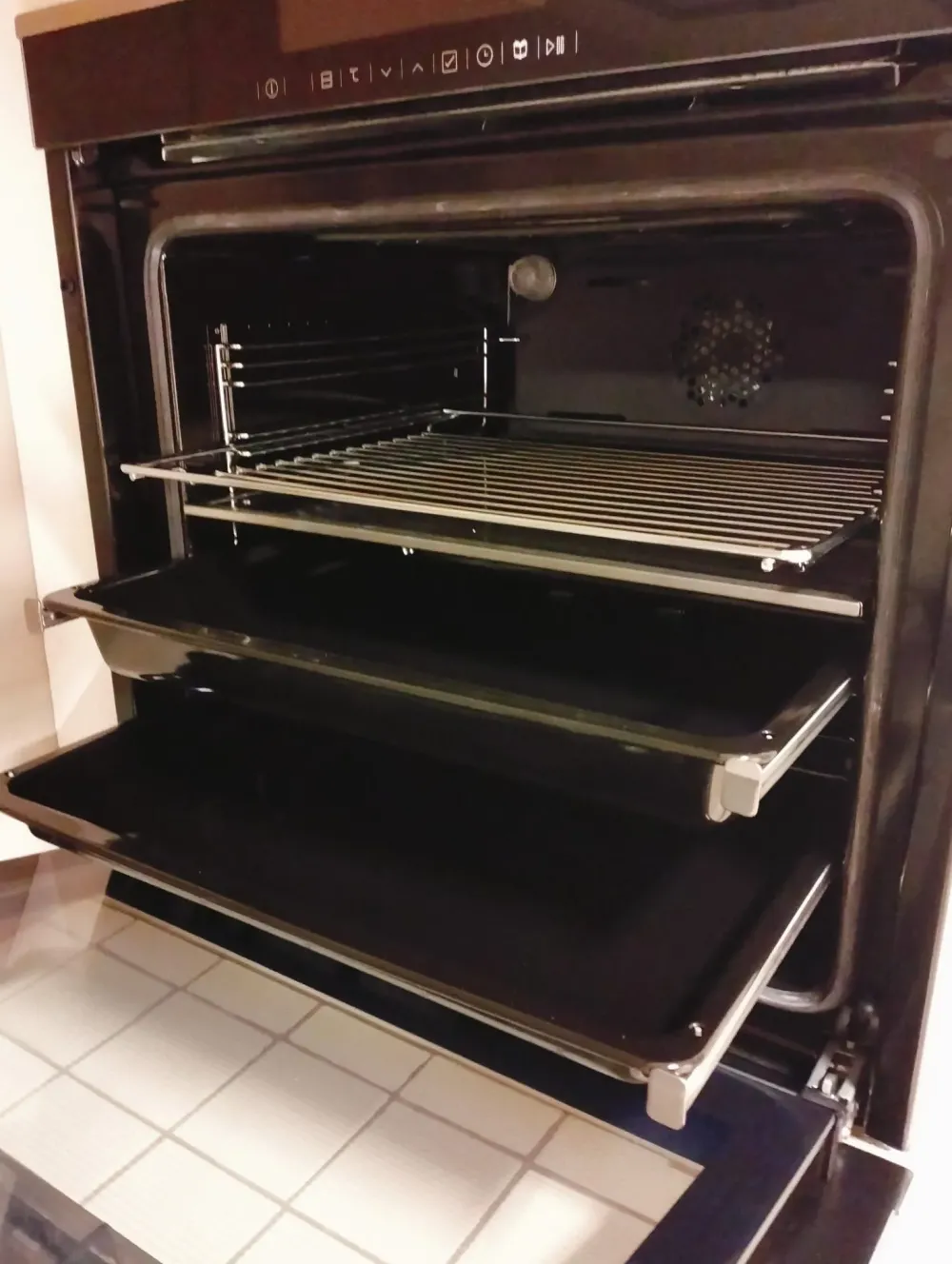 Hot Forno Bvr35500xms di a prezzi convenienti Forno