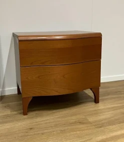 Gruppo notte Pezzo unico in ciliegio in Legno in Offerta Outlet Comodini