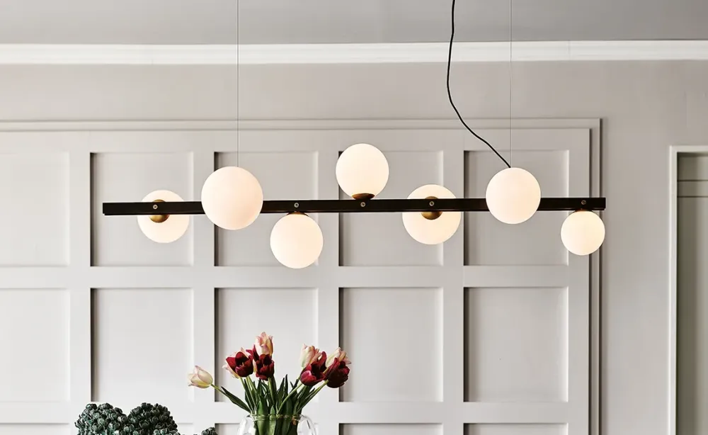 Lampada a sospensione Planeta Bianco a prezzi convenienti^Cattelan Italia Discount