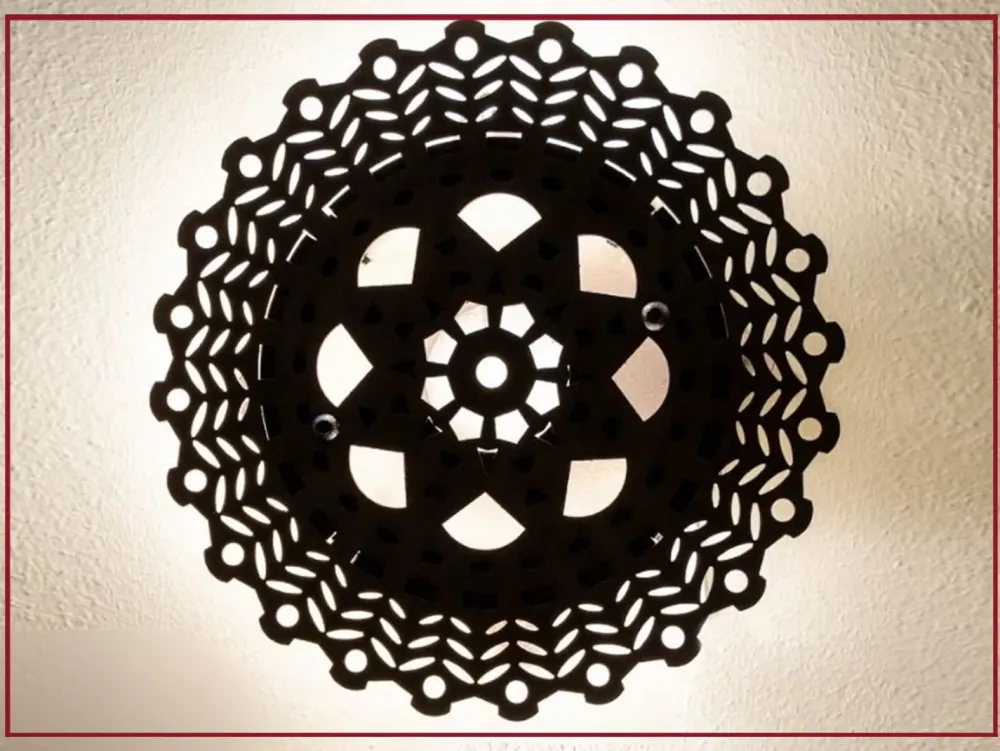 Lampada da parete Donna assunta con un ribasso esclusivo^Artigianale Online