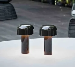 Outlet Lampada da tavolo Bellhop a prezzo Outlet Lampade Da Tavolo