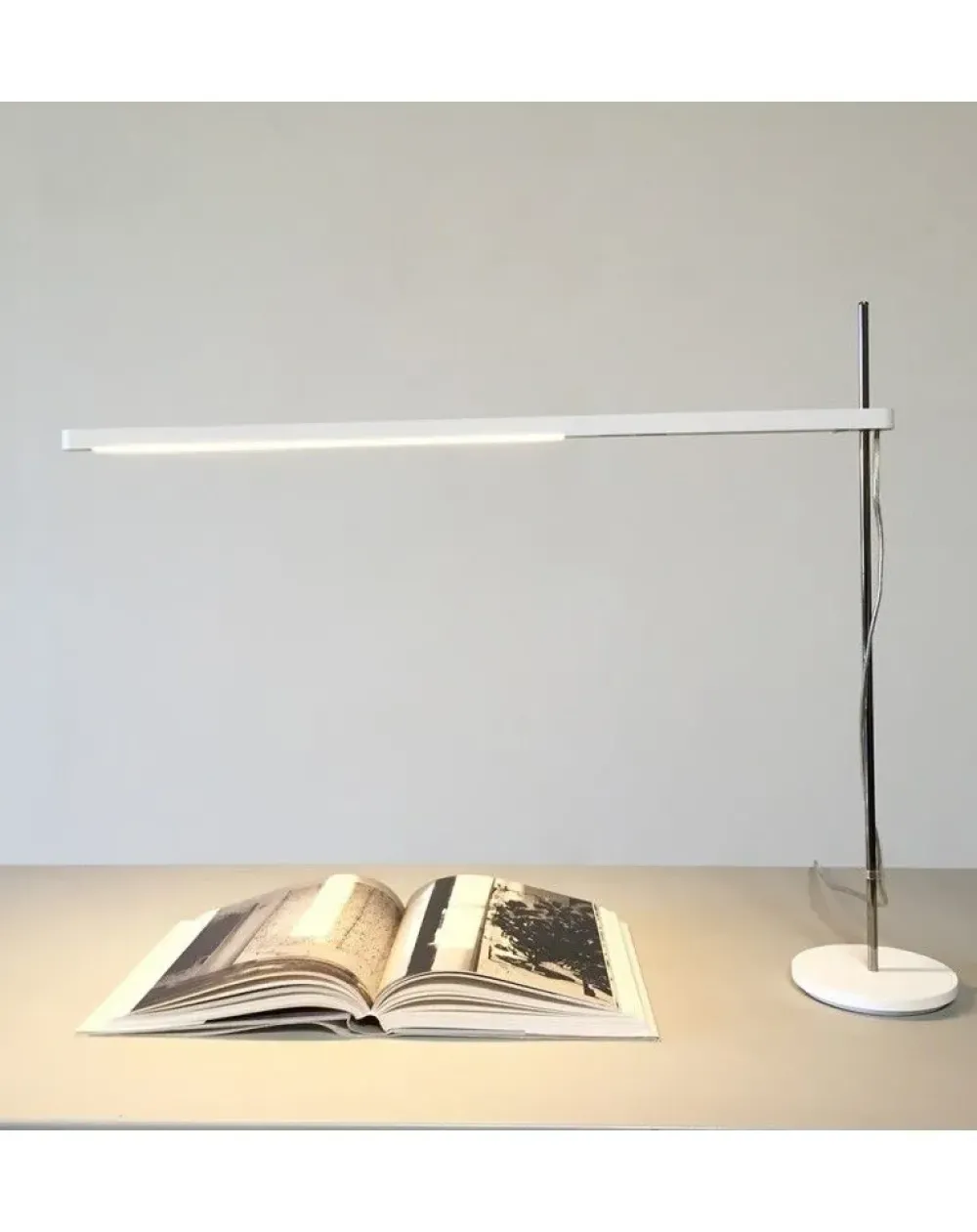 Collezione esclusiva Lampada da tavolo Talak lampada da tavolo led artemide Bianco a prezzi convenienti- Lampade Da Tavolo