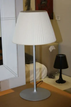 Flos Lampada da tavolo Romeo soft floor t1 stile Moderno in offerta- Lampade Da Tavolo