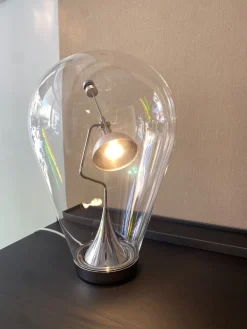 Lampada da tavolo in cristallo Blow in Offerta Outlet^Studio Italia Design Sale