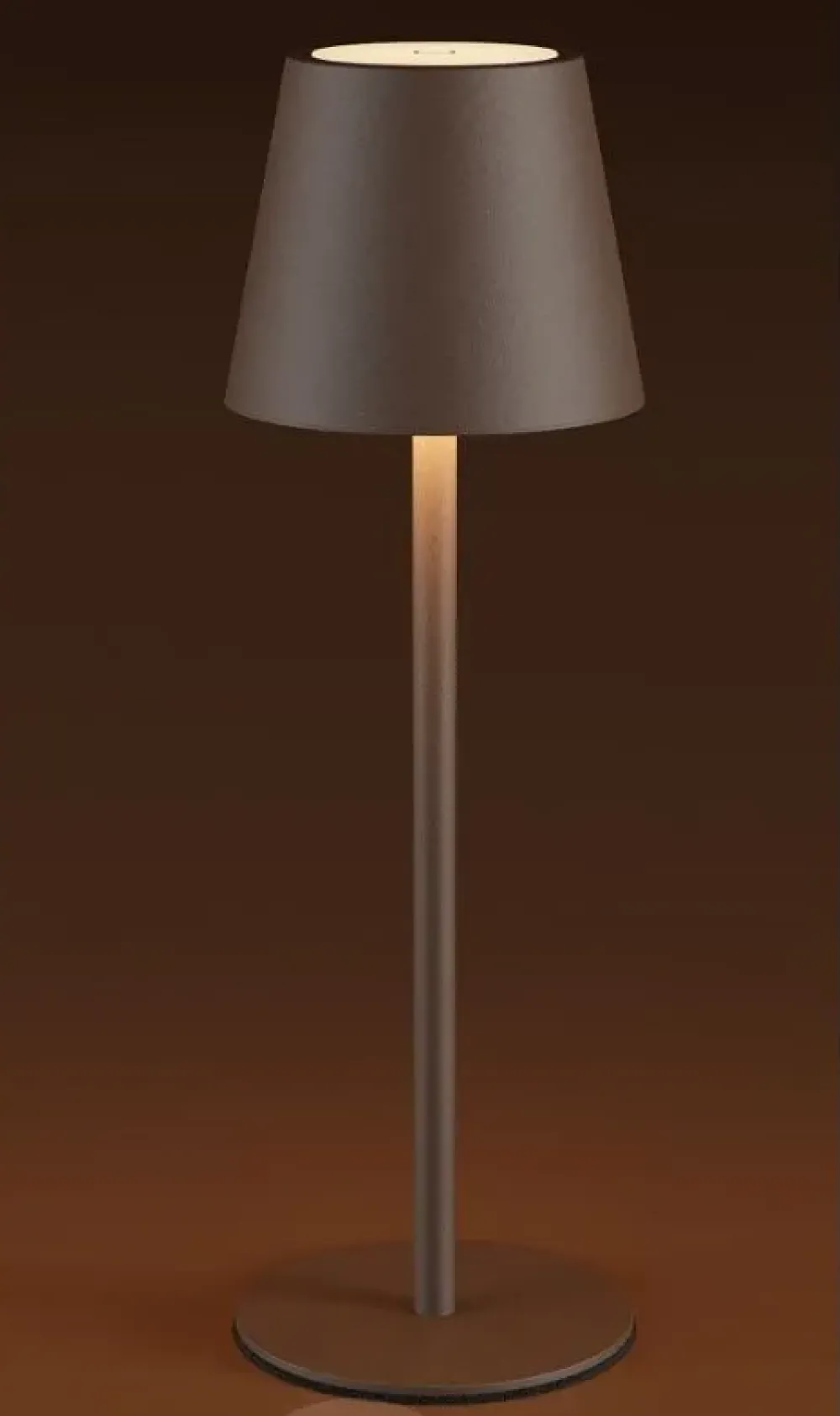 Sale Lampada da tavolo in metallo Moby redo a prezzo scontato Lampade Da Tavolo