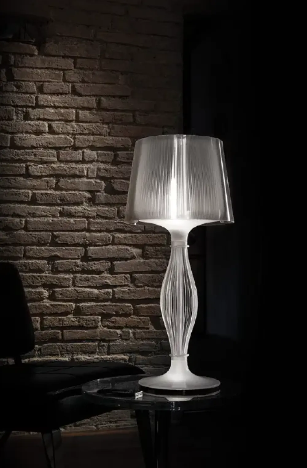 Slamp Lampada da tavolo in plastica Liza in Offerta Outlet- Lampade Da Tavolo
