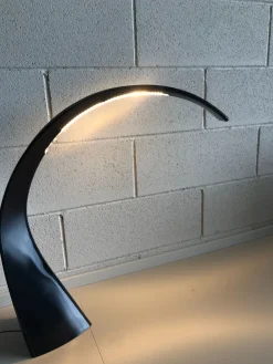 Lampada da tavolo Taj  Nero a prezzi outlet Lampade Da Tavolo