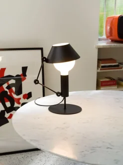 Lampada da tavolo Mr. light stile Design con forte sconto^Nemo Hot