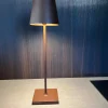 Lampada da tavolo stile Design Poldina pro a prezzi outlet^Zafferano Online