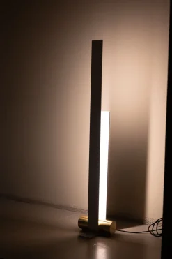 Artigianale Lampada da terra Nastro Nero in offerta- Lampade Da Terra