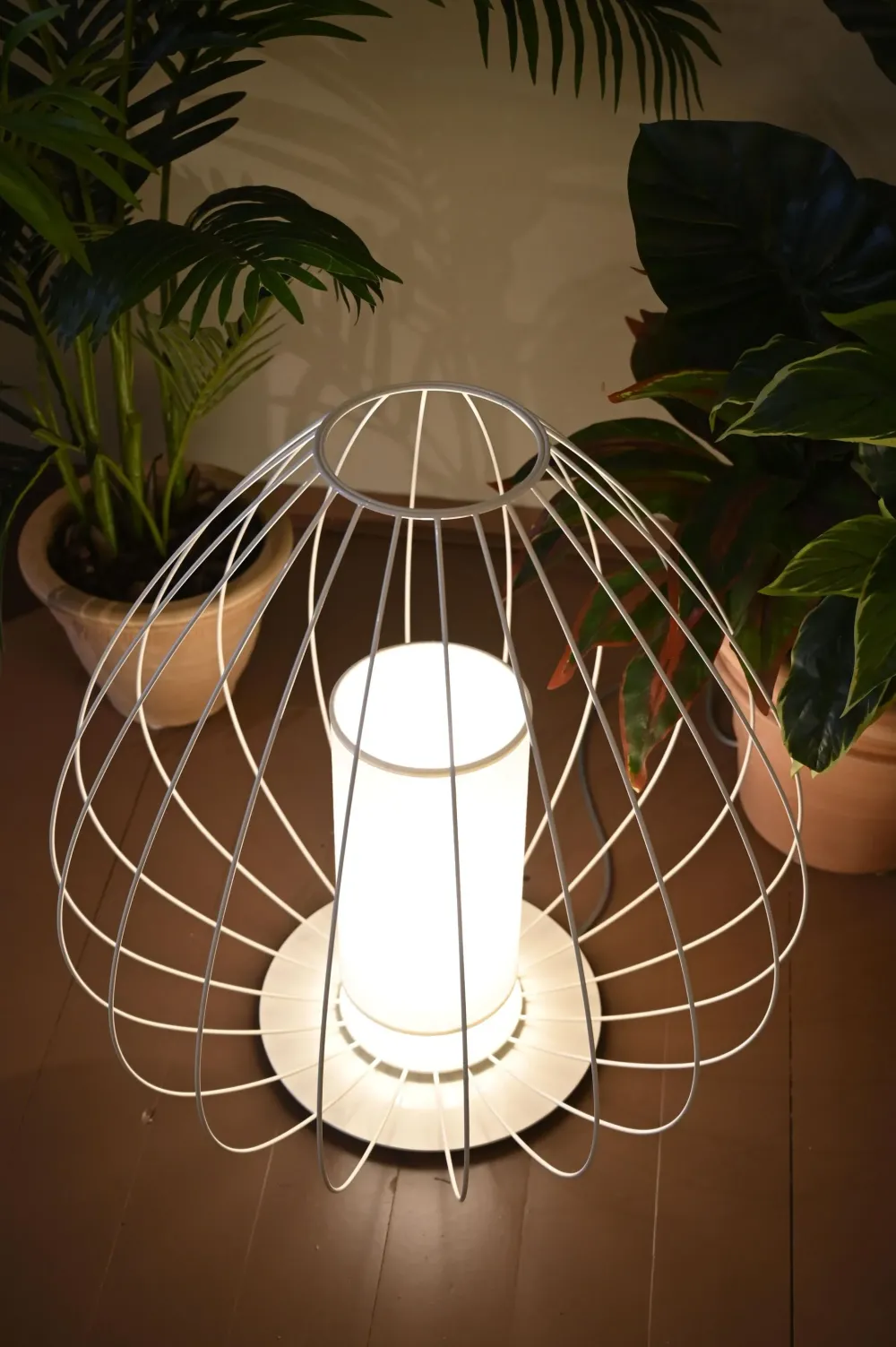 Karman Lampada da terra Cell Bianco con forte sconto- Lampade Da Terra