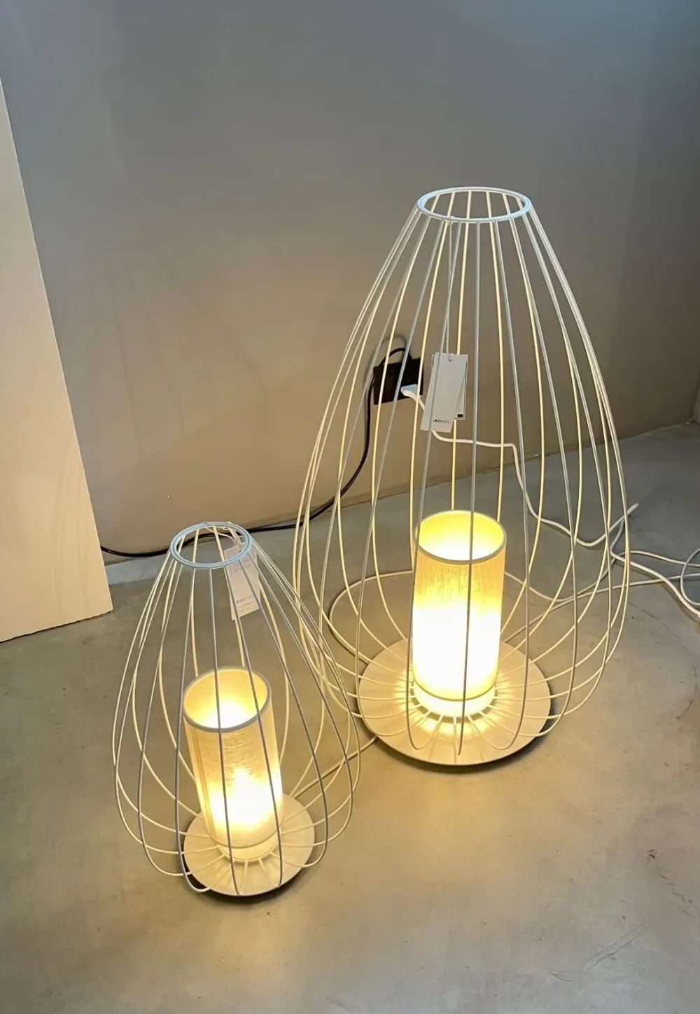 Outlet Lampada da terra Cell m614b-m615b Bianco a prezzi convenienti Lampade Da Terra