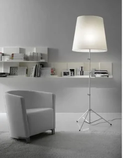 Lampada da terra Gilda stile Moderno a prezzi convenienti^Pallucco Clearance