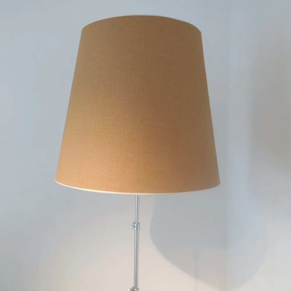 Lampada da terra Lampada da terra gilda juta design stile Moderno a prezzi convenienti^Pallucco Discount