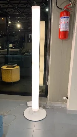 Lampada da terra Take' plus in Offerta Outlet^Artigianale Discount