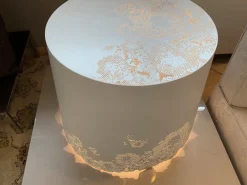 Lampada da terra Tavolino luminoso central park con un ribasso esclusivo^Karman Discount