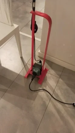 Lampada da terra Toio   con un ribasso esclusivo^Flos Best