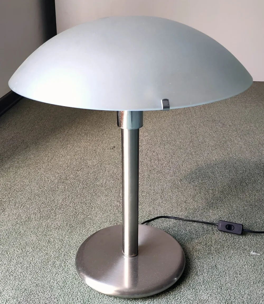 Euro 90 Lampada Valente inox satinato a PREZZI OUTLET- Lampade Da Tavolo