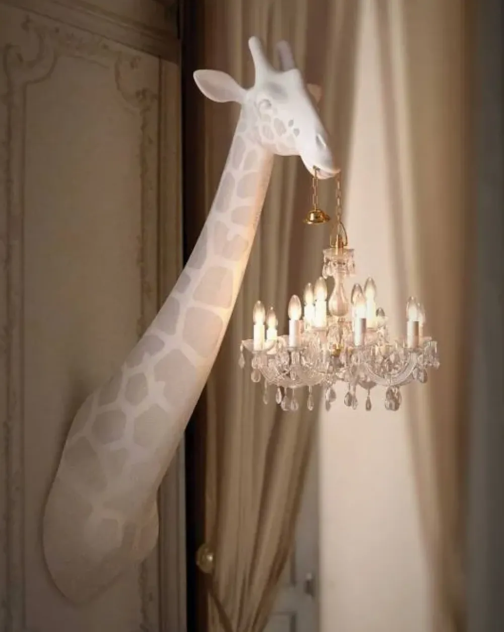 Artigianale Lampada Giraffe in love design bianco in OFFERTA OUTLET- Lampade Da Terra