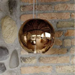 Sale Lampada Globo, a prezzo Outlet. 50 caratteri Lampade A Sospensione