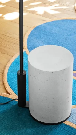 Lampada Ozz floor a PREZZI OUTLET^Miniforms Hot