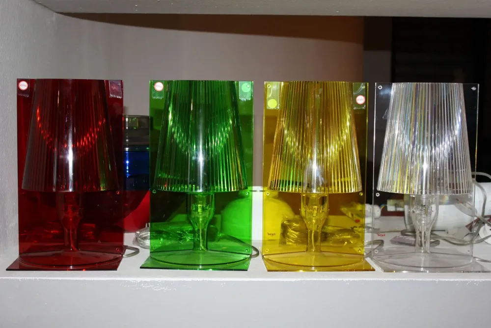 Kartell Lampada Take in OFFERTA OUTLET- Lampade Da Tavolo