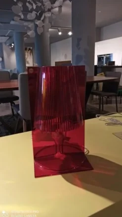 Kartell Lampada Take in OFFERTA OUTLET- Lampade Da Tavolo