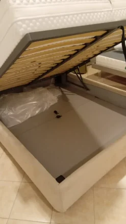 Outlet Letto Allen di scontato del 40% Letti