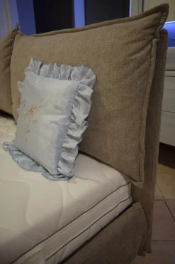 Sale Letto Aria SCONTATO a PREZZI OUTLET Letti