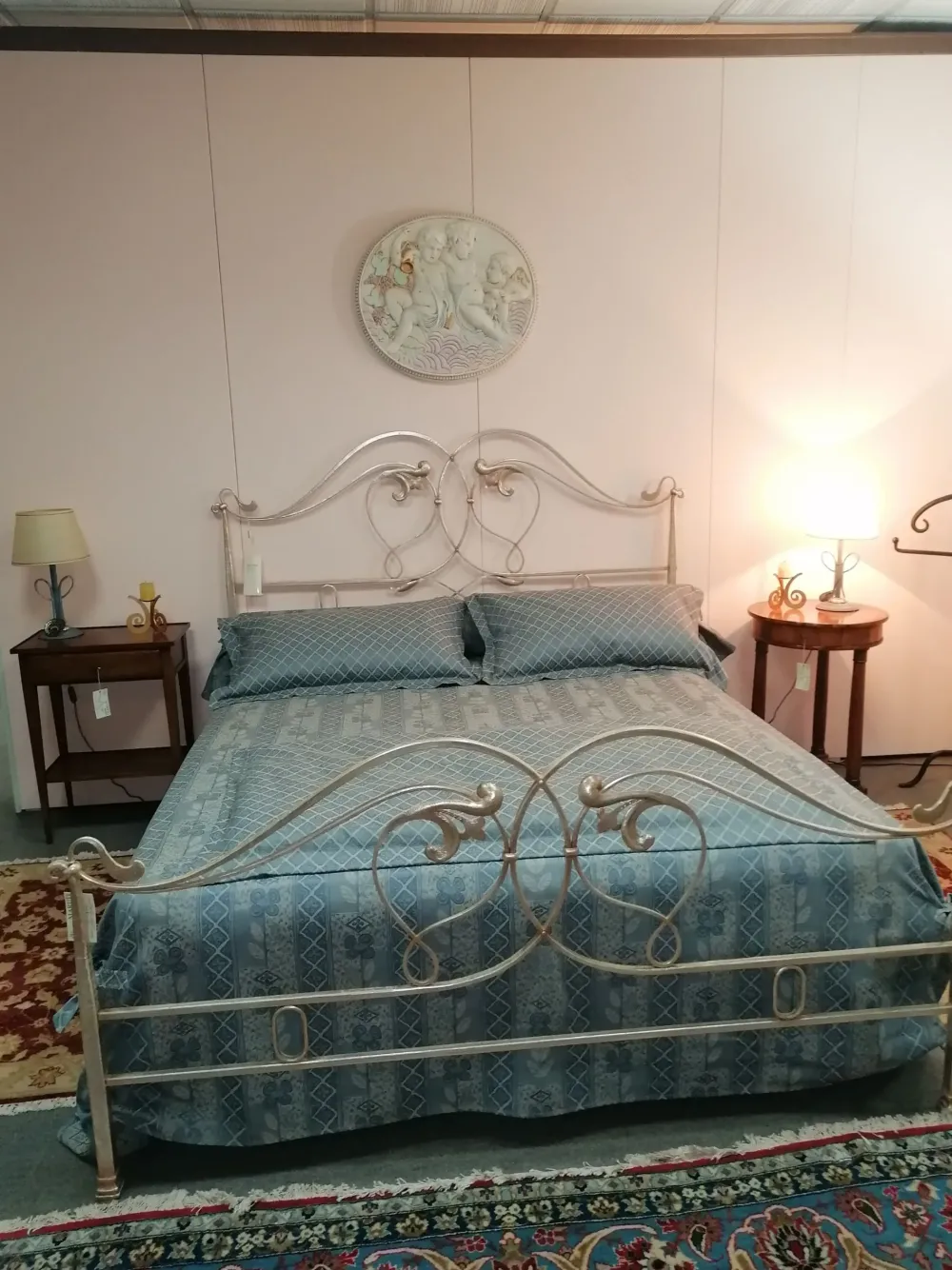 Hot Letto classico con pediera Myrtus a prezzo ribassato Letti