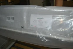 Arcadia by Colombini Letto classico con pediera Licia a prezzo ribassato- Letti