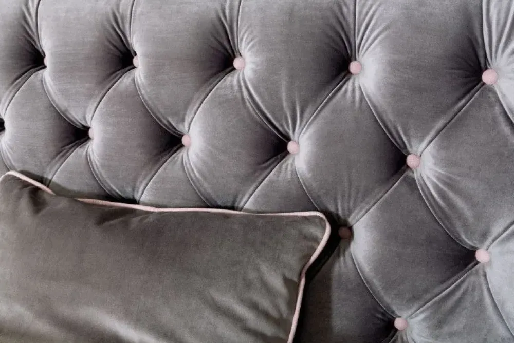 Le Comfort Letto design con contenitore Caravaggio a prezzo ribassato- Letti