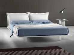 Letto design con gambe Deep a prezzo ribassato^Samoa Best
