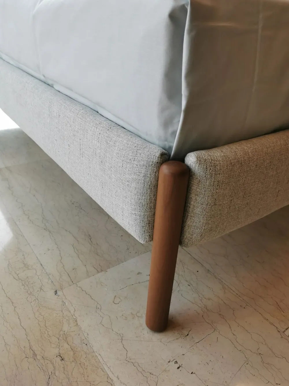 Bolzan Letto design Flag scontato 27%- Letti