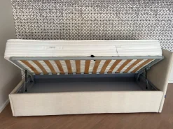 Bolzan Letto design Line con un ribasso del 34%- Letti