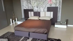 Tomasella Letto design diagonal contenitore con un ribasso del 40%- Letti