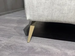 Letto design Tudor con uno sconto del 33%^Novaluna New