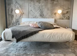 Hot Letto Fluttua con testata SCONTATO a PREZZI OUTLET Letti