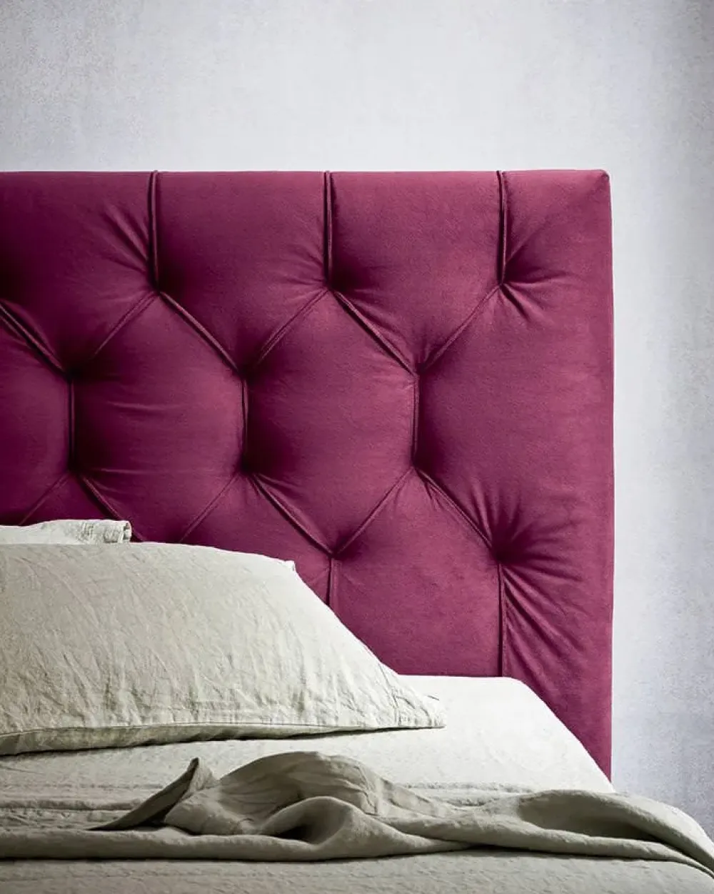 Letto imbottito con contenitore Hamilton a prezzo scontato^Felis Online