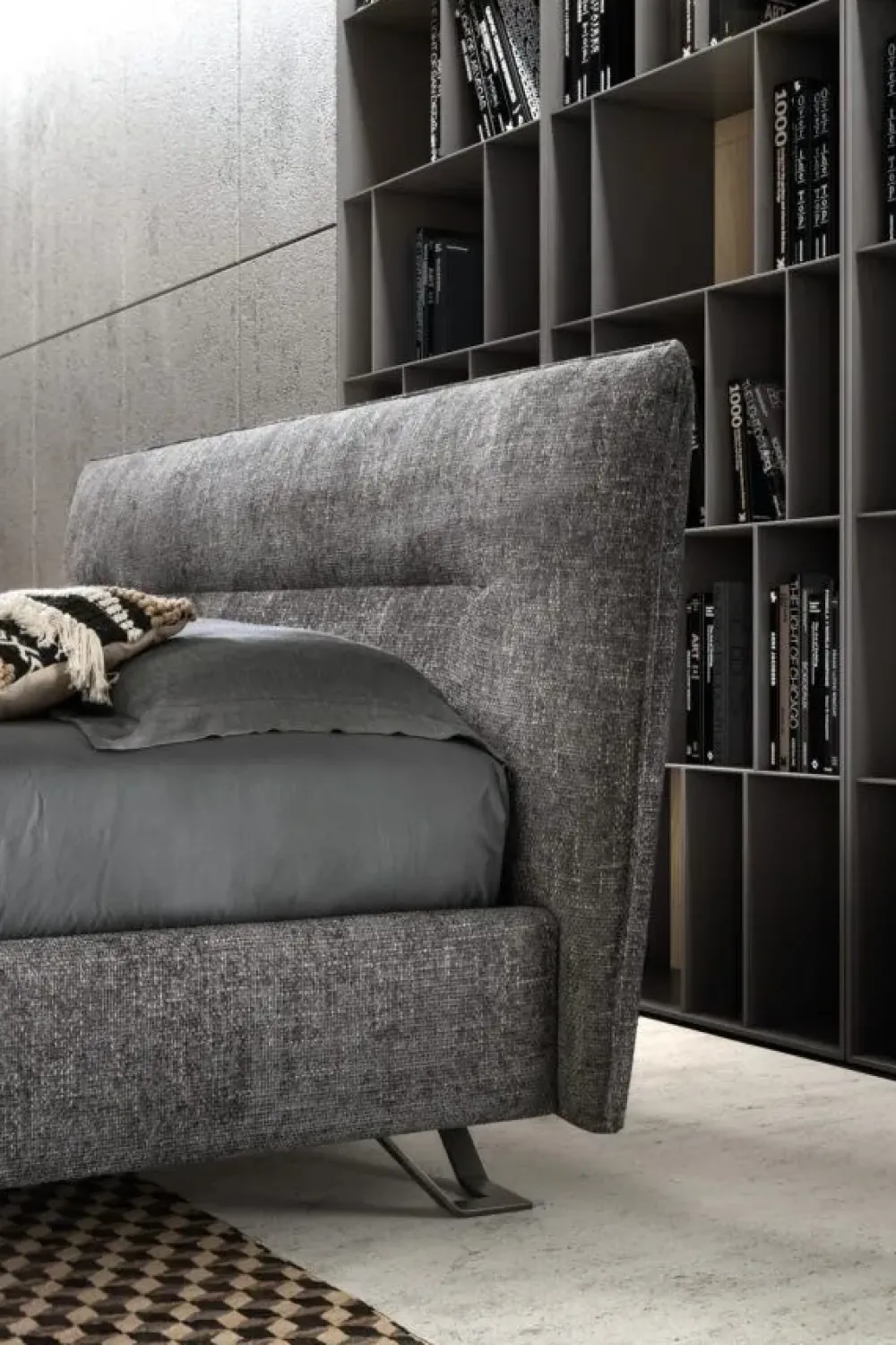 Outlet Letto imbottito con contenitore Charlie a prezzo ribassato Letti