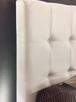 Letto imbottito con contenitore Domino - matrimoniale  a prezzo ribassato^Artigianale Hot