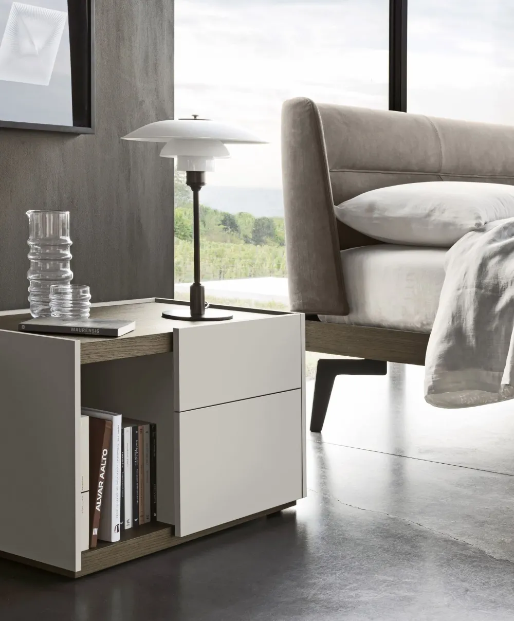 Letto imbottito con gambe Nest a prezzo ribassato^Sangiacomo Discount