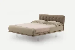Sale Letto imbottito con piedini Filo a prezzo ribassato Letti