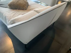 Best Letto imbottito con piedini Domenica 160x200  a prezzo scontato Letti