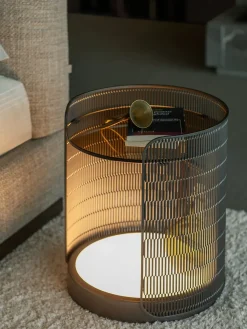 Flou Letto imbottito modello Atelierm: contatta il venditore per scoprire il prezzo- Letti