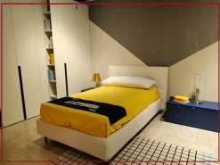 Online Letto imbottito modello Cut compatto di scontato 36% Letti